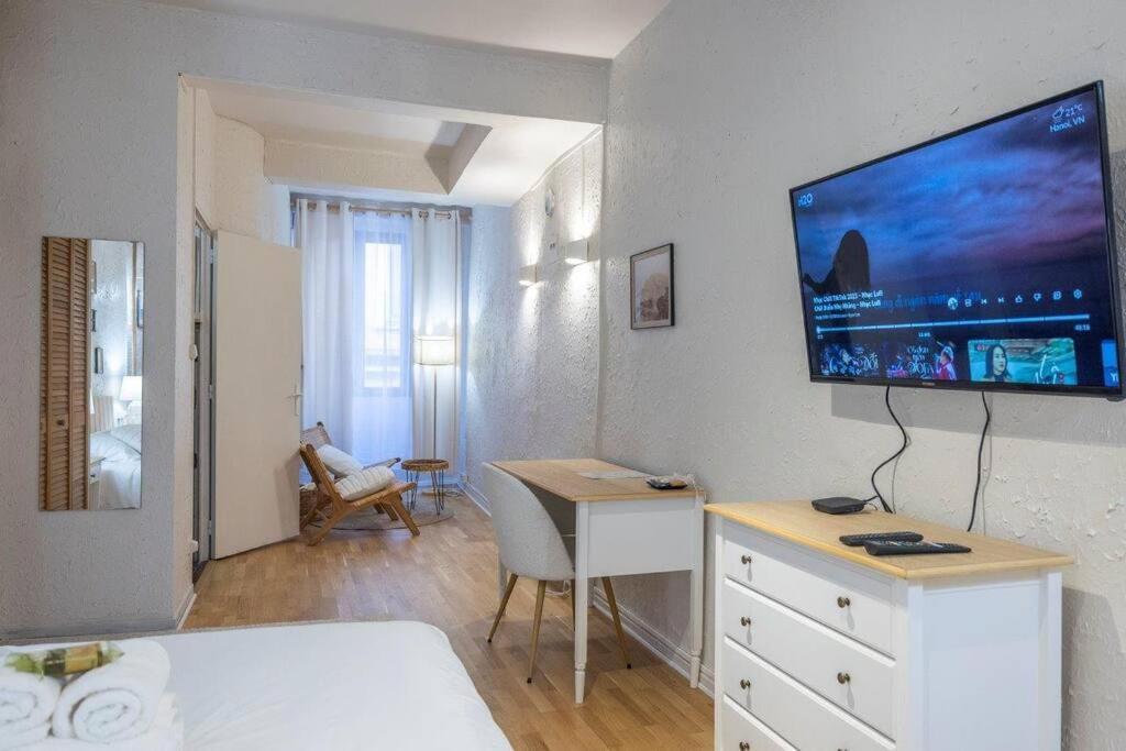Saint Jacques Your Host Helper Appartement *